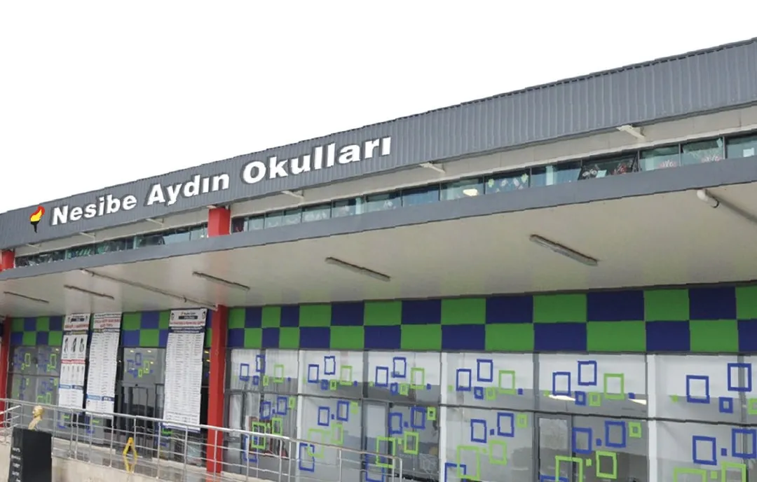 Antalya Kampüsü giriş cephesi